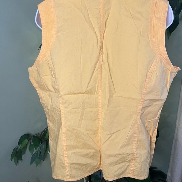DUCK HEAD Sleeveless Button Down Top with Pearl Snaps Size Lg - Picture 3 of 6